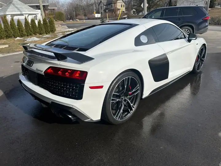 Audi R8 V10 Performance — Trois-quarts arrière